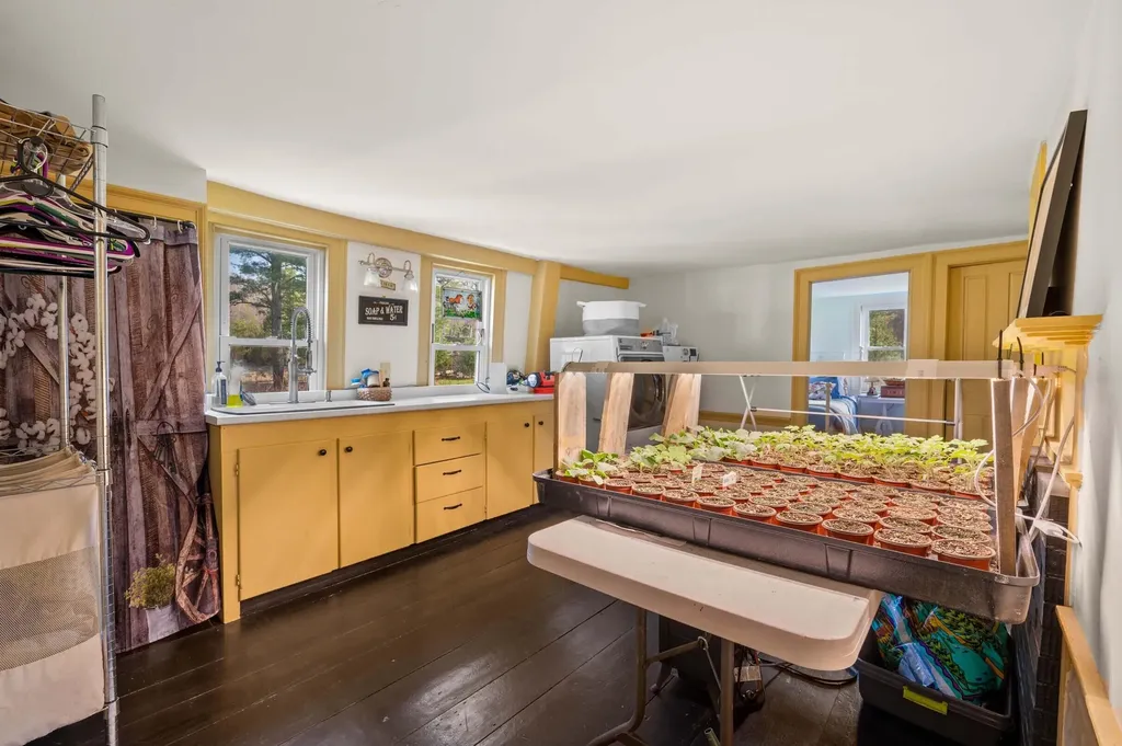 192 South Road Parsonsfield ME 04047