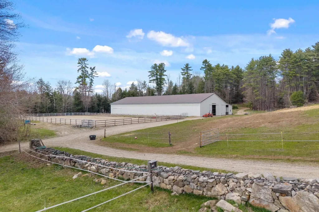 192 South Road Parsonsfield ME 04047