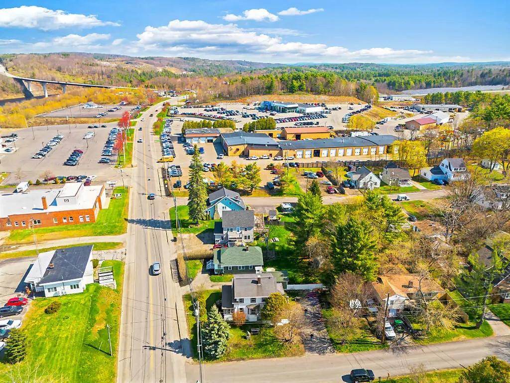 157 Riverside Drive Augusta ME 04330