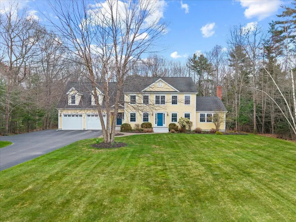 8 Elbridge Oliver Way Scarborough ME 04074