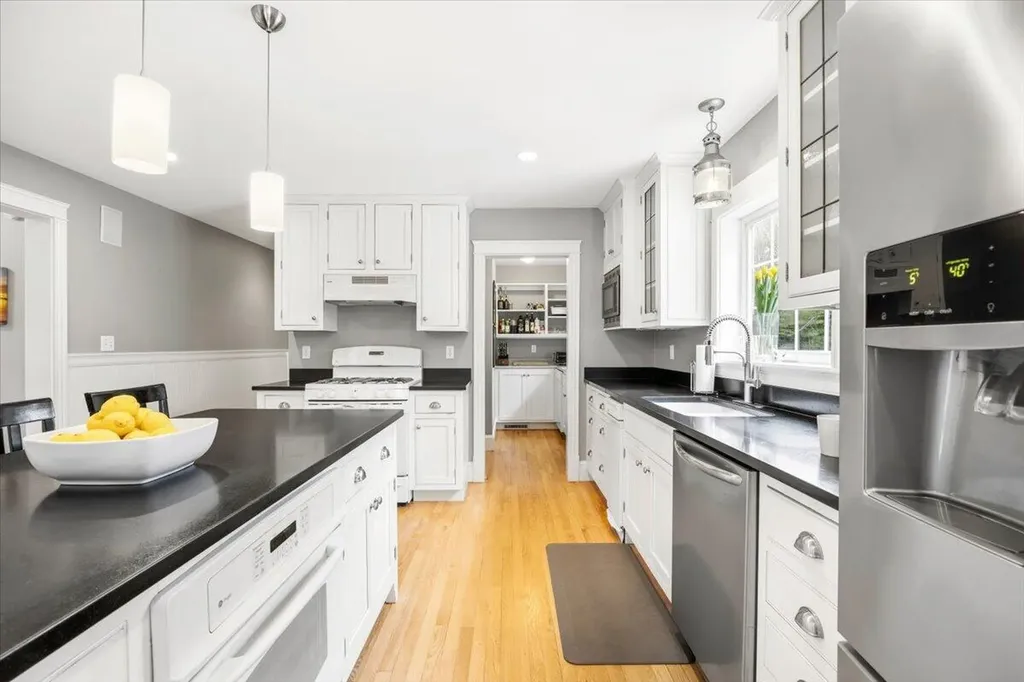 8 Elbridge Oliver Way Scarborough ME 04074