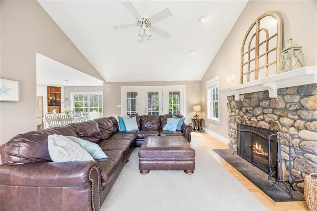 8 Elbridge Oliver Way Scarborough ME 04074