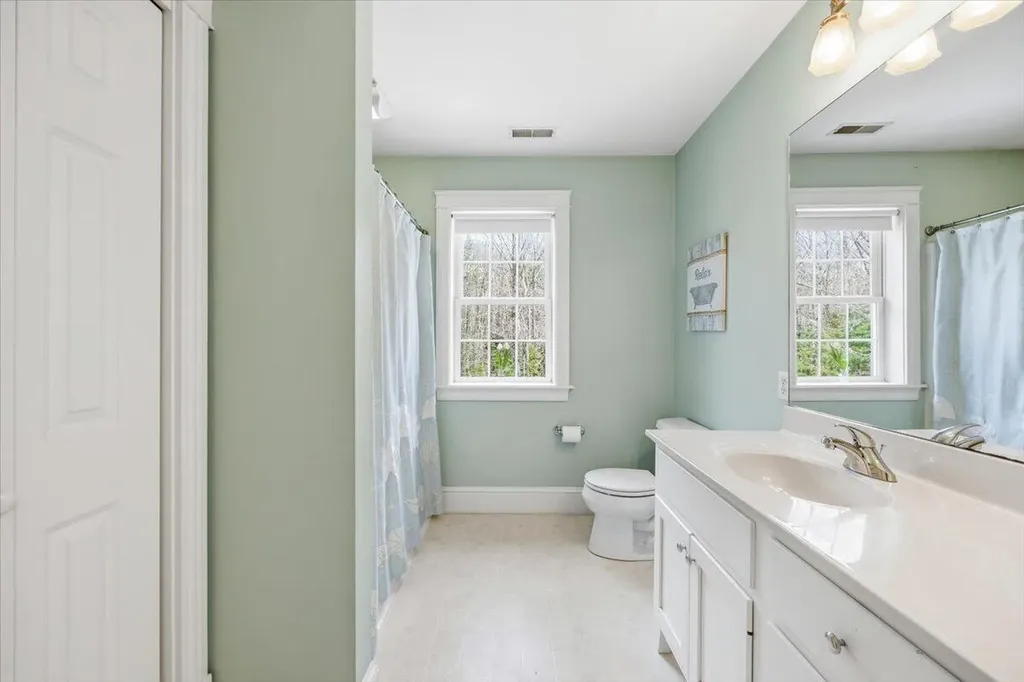 8 Elbridge Oliver Way Scarborough ME 04074