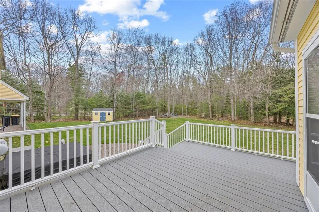 8 Elbridge Oliver Way Scarborough ME 04074