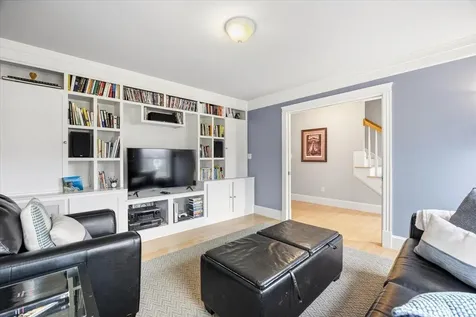 8 Elbridge Oliver Way Scarborough ME 04074