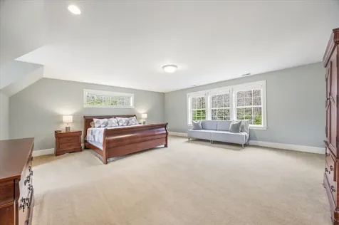 8 Elbridge Oliver Way Scarborough ME 04074