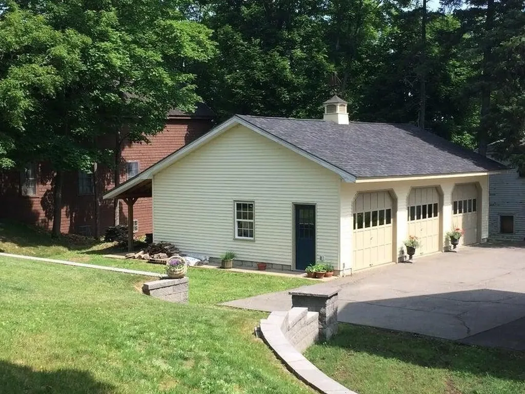 13 Calais Avenue Calais ME 04619