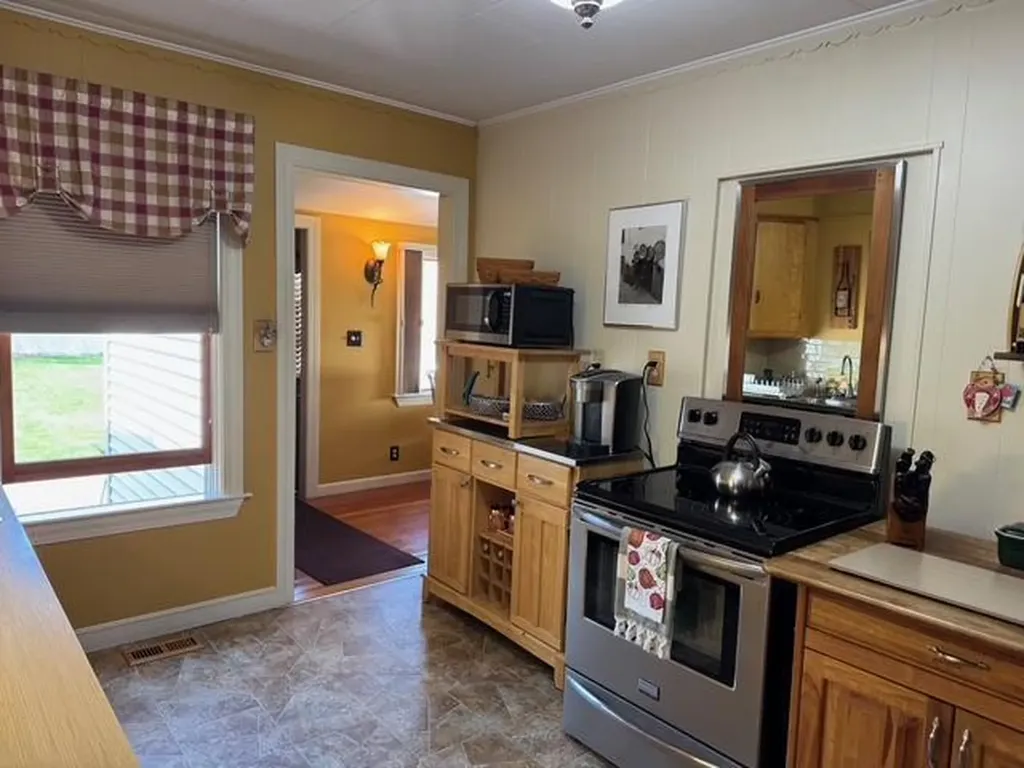 86 Arcadia Street Portland ME 04103
