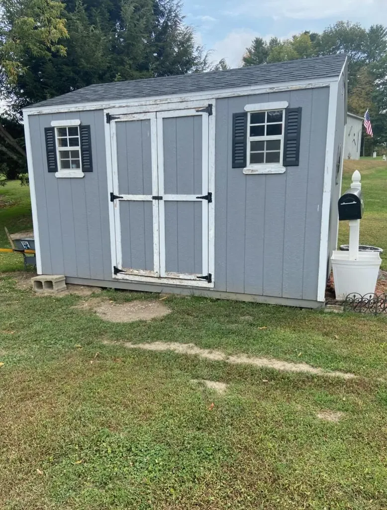 16 Averill Mobile Home Park Benton ME 04901