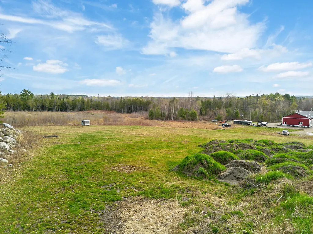 283 Hinckley Road Clinton ME 04927