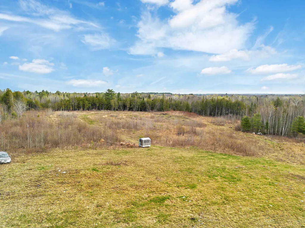 283 Hinckley Road Clinton ME 04927