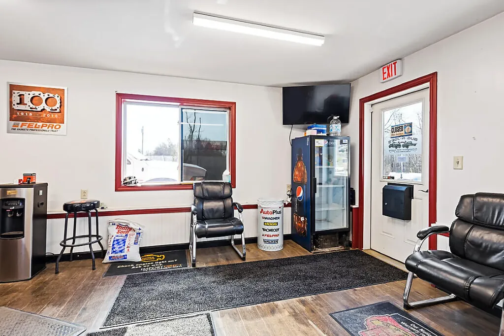 283 Hinckley Road Clinton ME 04927