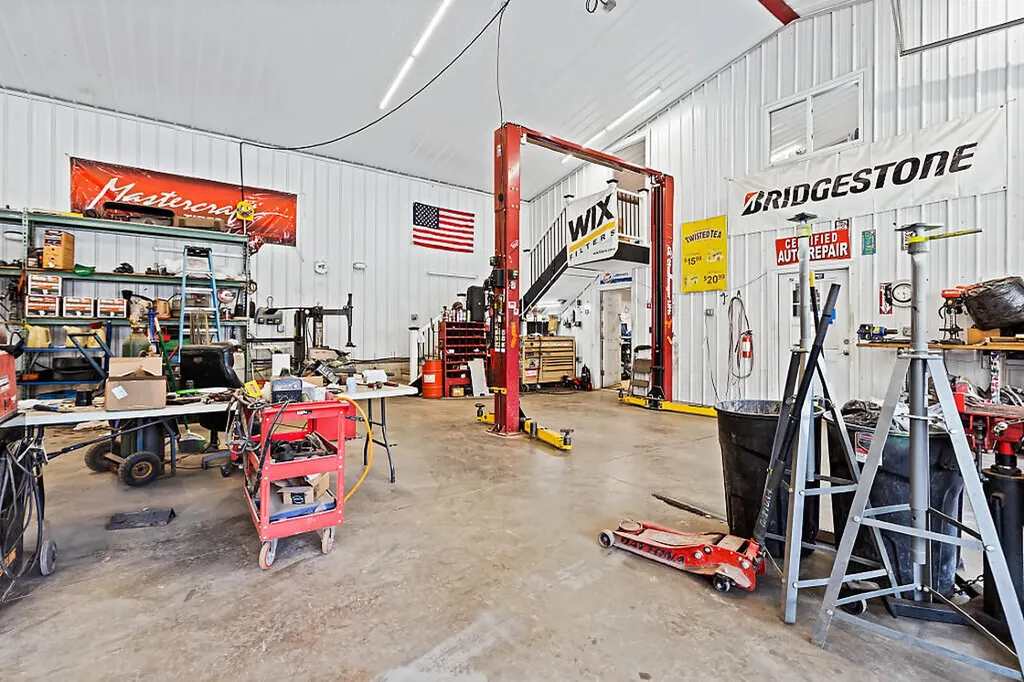 283 Hinckley Road Clinton ME 04927
