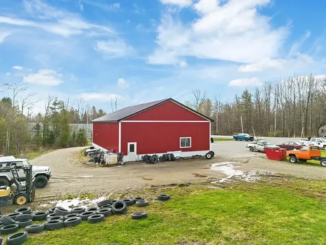 283 Hinckley Road Clinton ME 04927