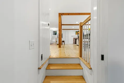 531 Ledge Road Yarmouth ME 04096