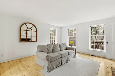 531 Ledge Road Yarmouth ME 04096