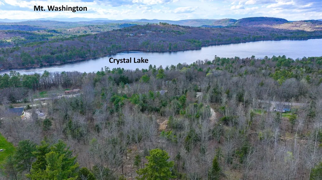 12 Village Heights Harrison ME 04040