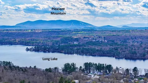 18 Village Heights Harrison ME 04040