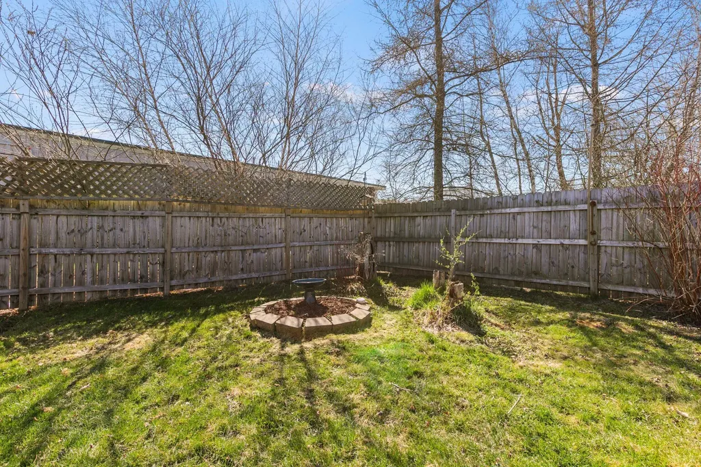 313R Warren Avenue Portland ME 04103