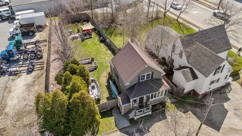 313R Warren Avenue Portland ME 04103
