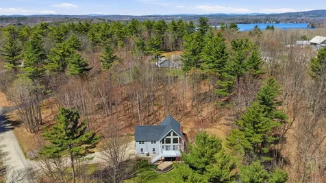 43 Hoyt Drive Monmouth ME 04259