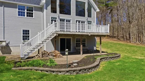 43 Hoyt Drive Monmouth ME 04259