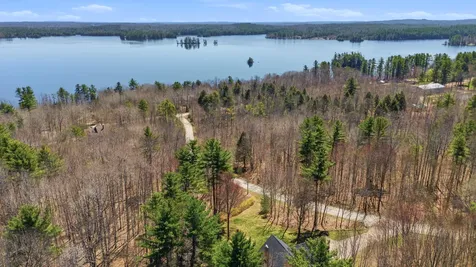 43 Hoyt Drive Monmouth ME 04259