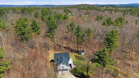 43 Hoyt Drive Monmouth ME 04259