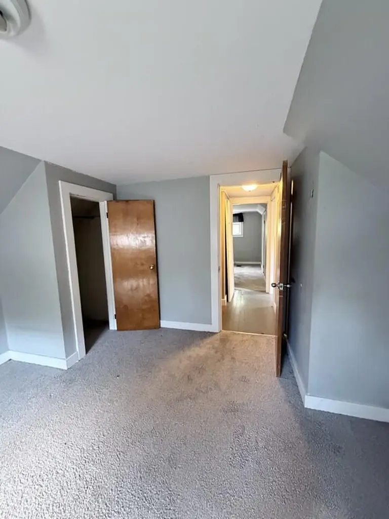 91 Kennebec Road Hampden ME 04444