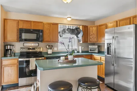 7 Bickford Avenue Brunswick ME 04011