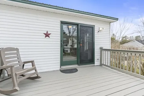 7 Bickford Avenue Brunswick ME 04011