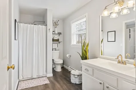 7 Bickford Avenue Brunswick ME 04011
