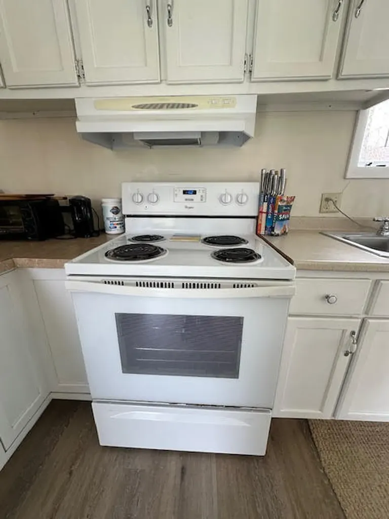 1 Hammond Drive Belfast ME 04915