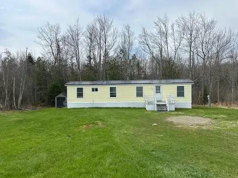 1 Hammond Drive Belfast ME 04915