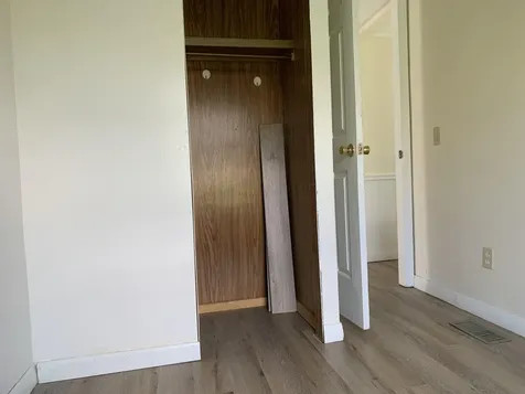 1 Hammond Drive Belfast ME 04915