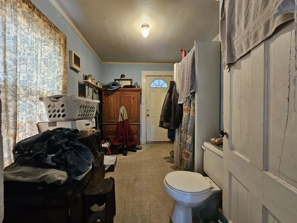 22 Thompson Street Sanford ME 04073