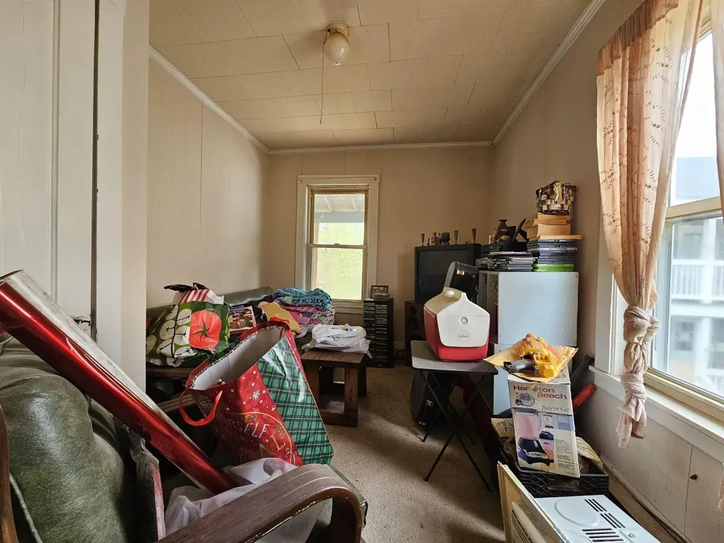 22 Thompson Street Sanford ME 04073