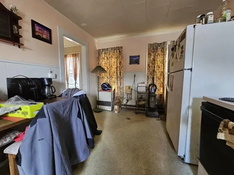 22 Thompson Street Sanford ME 04073