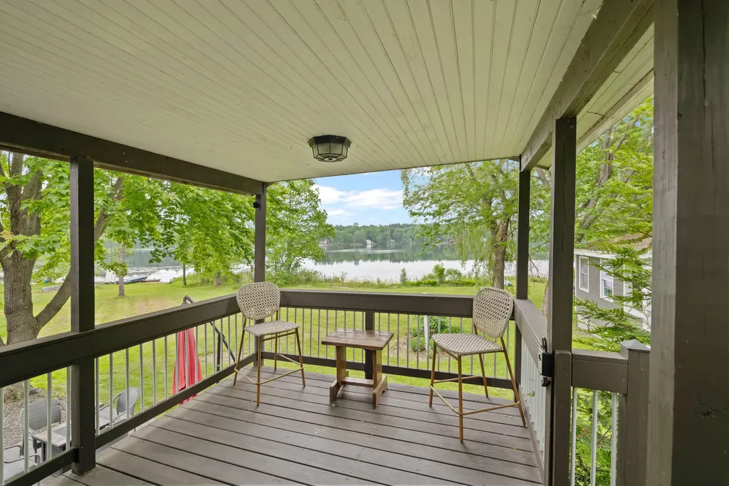 998 Lewiston Road West Gardiner ME 04345