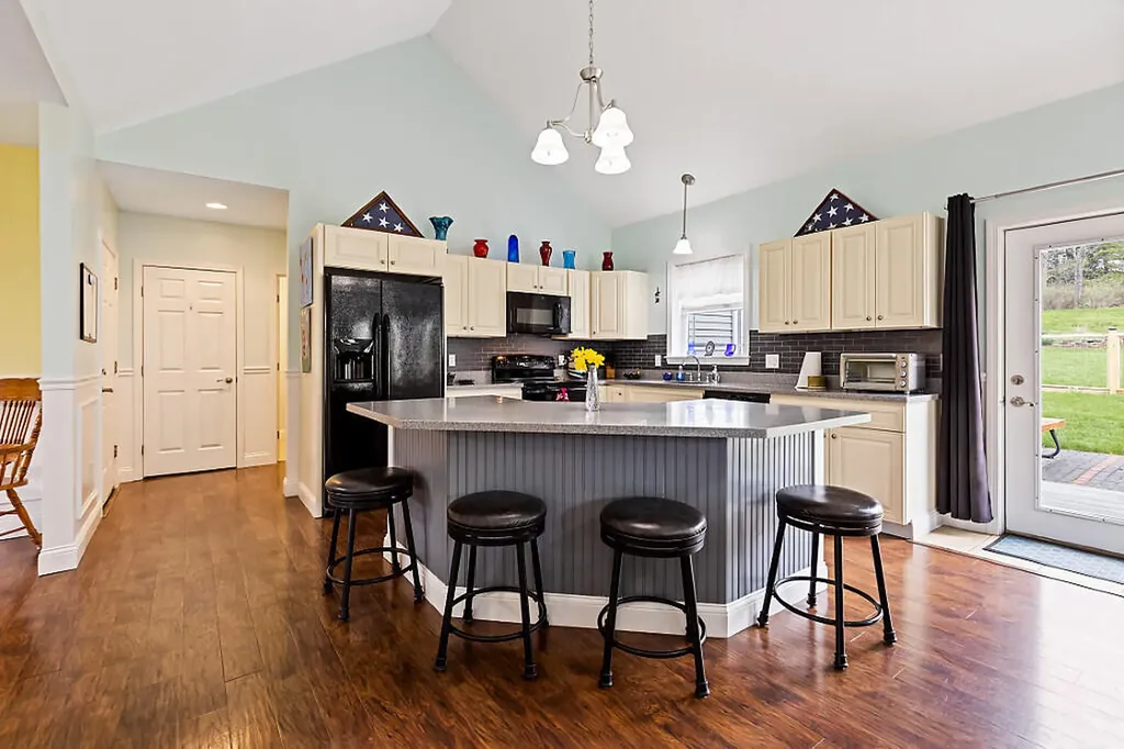 19 Fieldstone Drive Augusta ME 04330