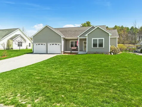 19 Fieldstone Drive Augusta ME 04330