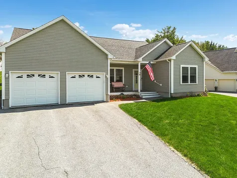 19 Fieldstone Drive Augusta ME 04330