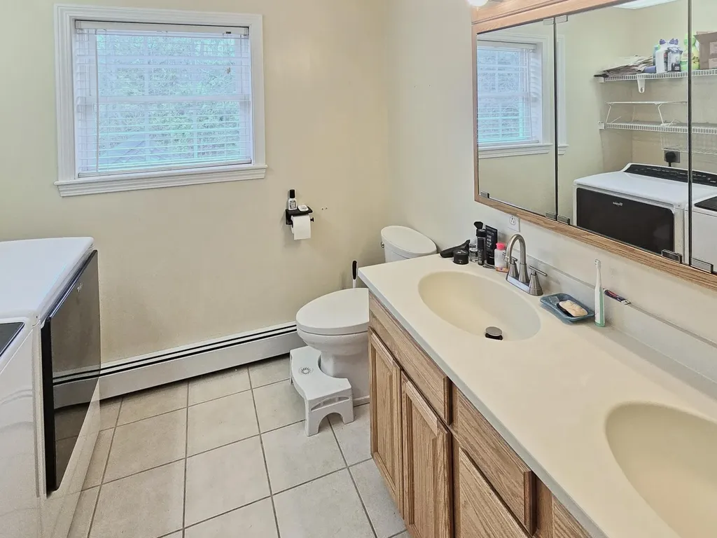 32 Patterson Road Hampden ME 04444