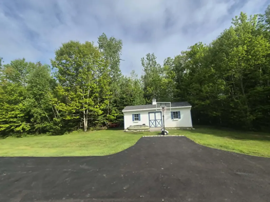 32 Patterson Road Hampden ME 04444