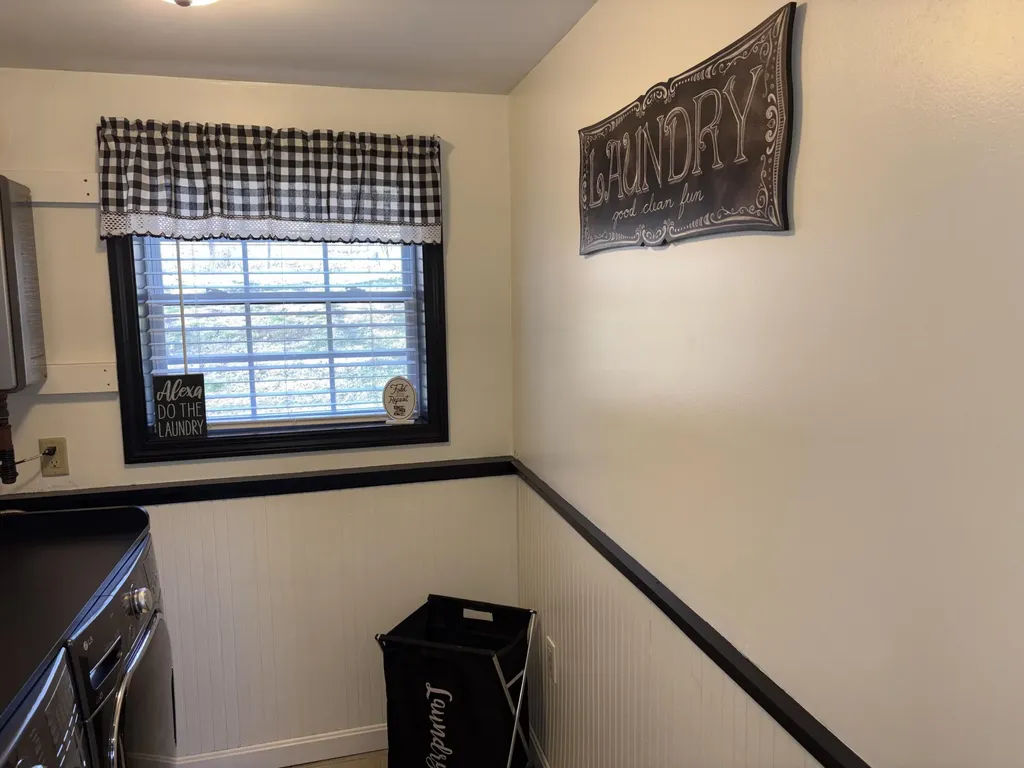 16 N Main Street Guilford ME 04443