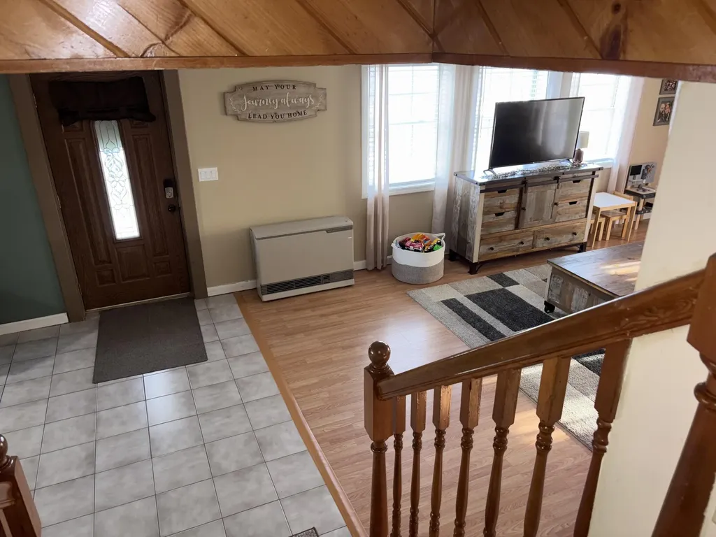 16 N Main Street Guilford ME 04443