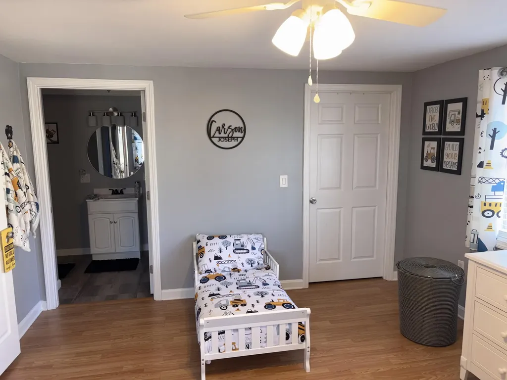 16 N Main Street Guilford ME 04443