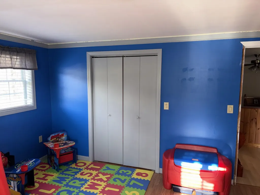 16 N Main Street Guilford ME 04443