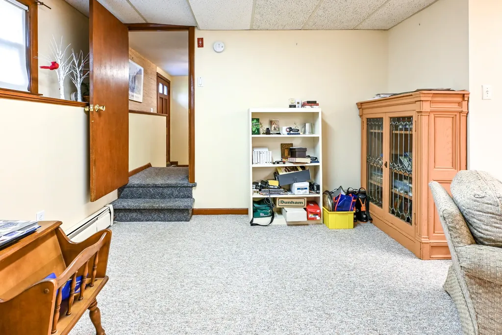 31 Vernon Road Cape Elizabeth ME 04107