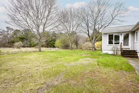 31 Vernon Road Cape Elizabeth ME 04107
